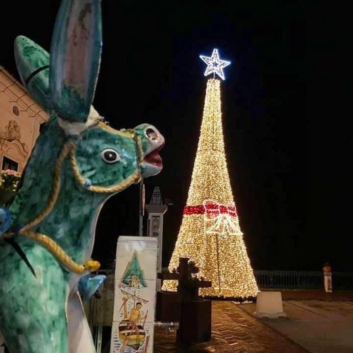 B&B Due Su Due Holiday Vietri Εξωτερικό φωτογραφία