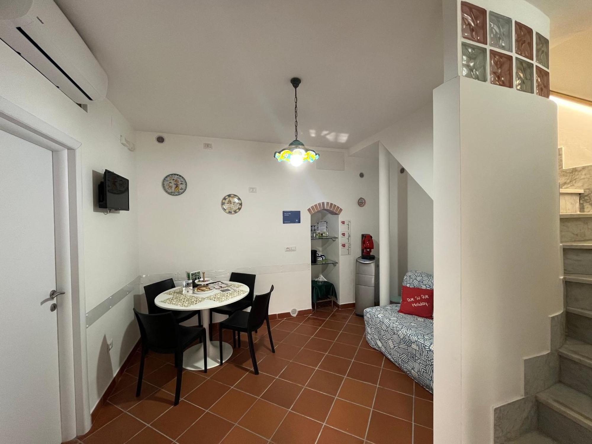 B&B Due Su Due Holiday Vietri Εξωτερικό φωτογραφία